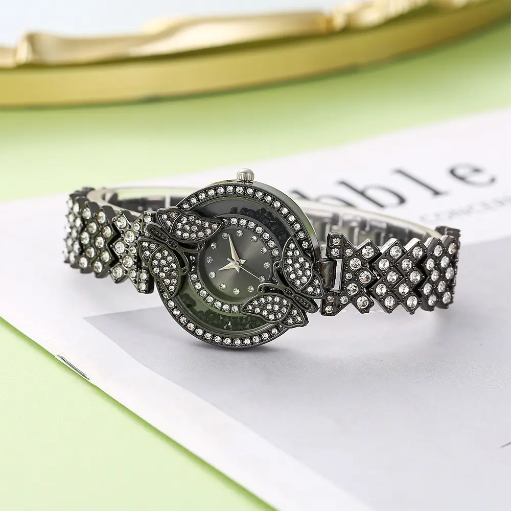 Picture of Stainless Steel Magnetic Watch For Girls - Watch For Women Buterfly