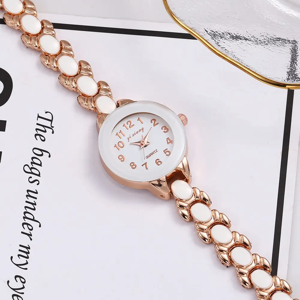 Picture of Luxury Fashion Watch Casual Watch For Women