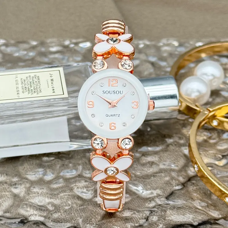 Picture of Watches for Women Analog Quartz Rhinestone Diamond Watch Fashion Dainty Women's Wrist Watch