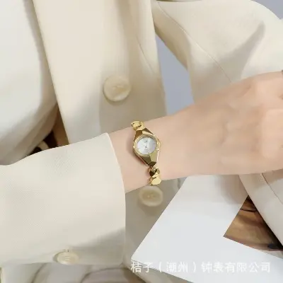 Picture of Luxury Fashion Imported Wuartz Movement Ladies Wristwatch For Women