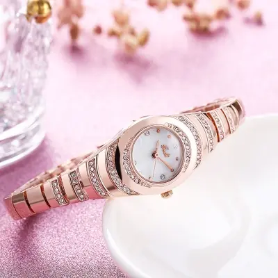 Picture of Luxury Fashion Watch Casual Watch For Women