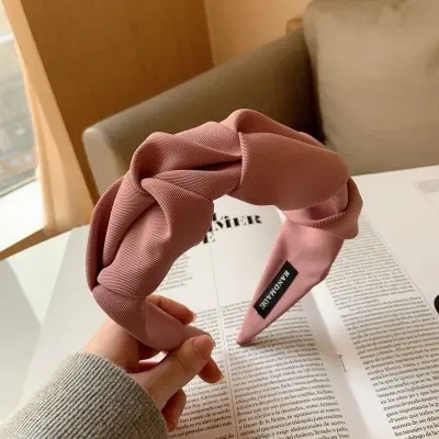 Picture of Korean Style Fashion Women's Hair Hoop Solid Color Pleated Elastic Headband Winter Hairband Hair Ties Hair Accessories Headwear