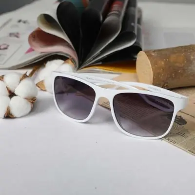 Picture of New Trendy Look Very Stylish White Sunglass for Men