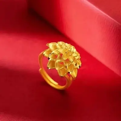 Picture of Vintage Look Gold Plated Flower Ring - Durable & Comfortable