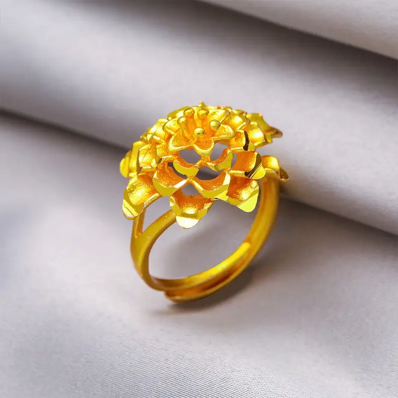 Picture of Vintage Look Gold Plated Flower Ring - Durable & Comfortable