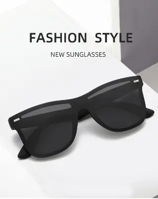 Picture of Executive Look Wayfarer Sunwear