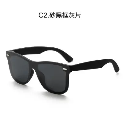Picture of Executive Look Wayfarer Sunwear