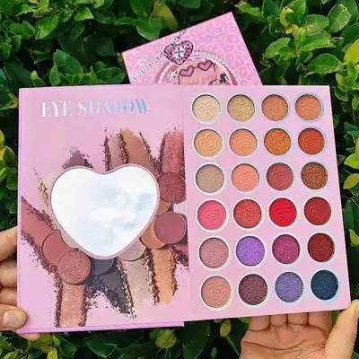 Picture of Igoodco 4 in 1 Viral Makeup Book Item NEW