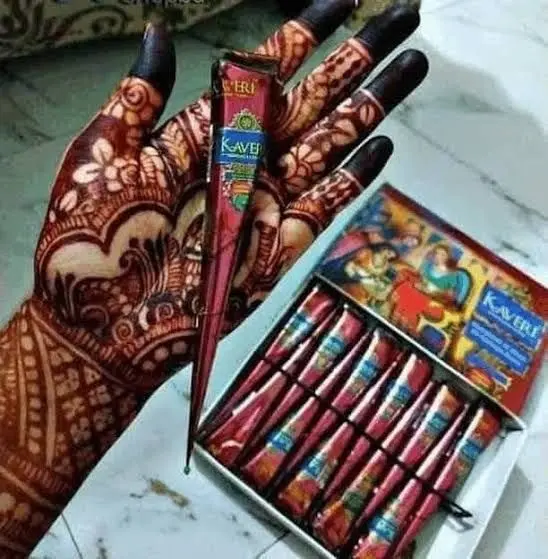 Picture of Kaveri Mehedi 12 pieces in 1 box