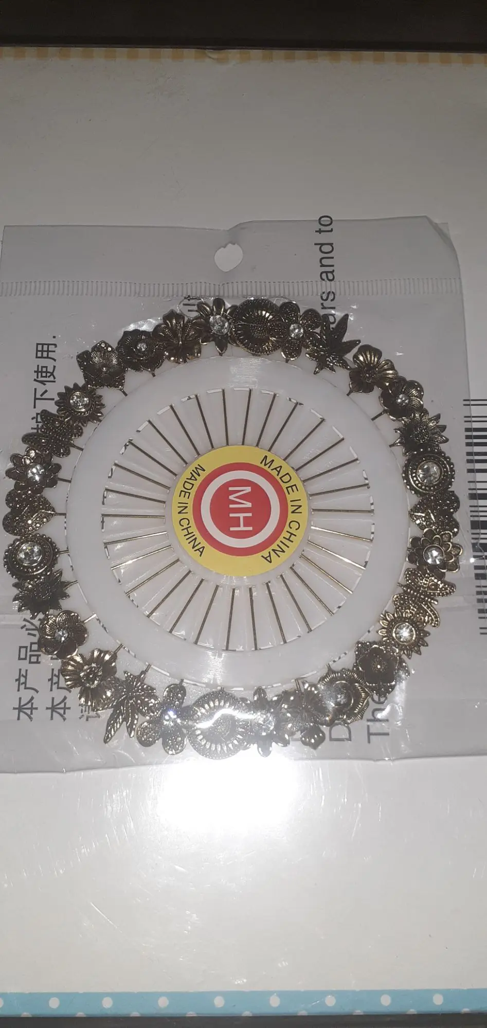 Picture of 5 pieces antic metal hijab pins or broonches