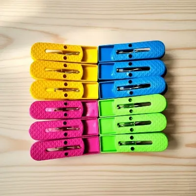 Picture of 1 dozen or 12 pieces cloths hanging dry clips