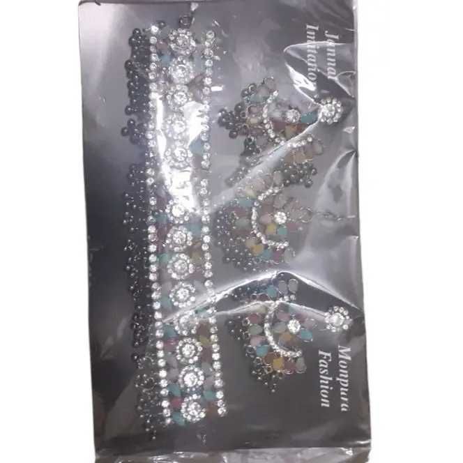 Picture of Parti Necklace set with Earrings and Tickli