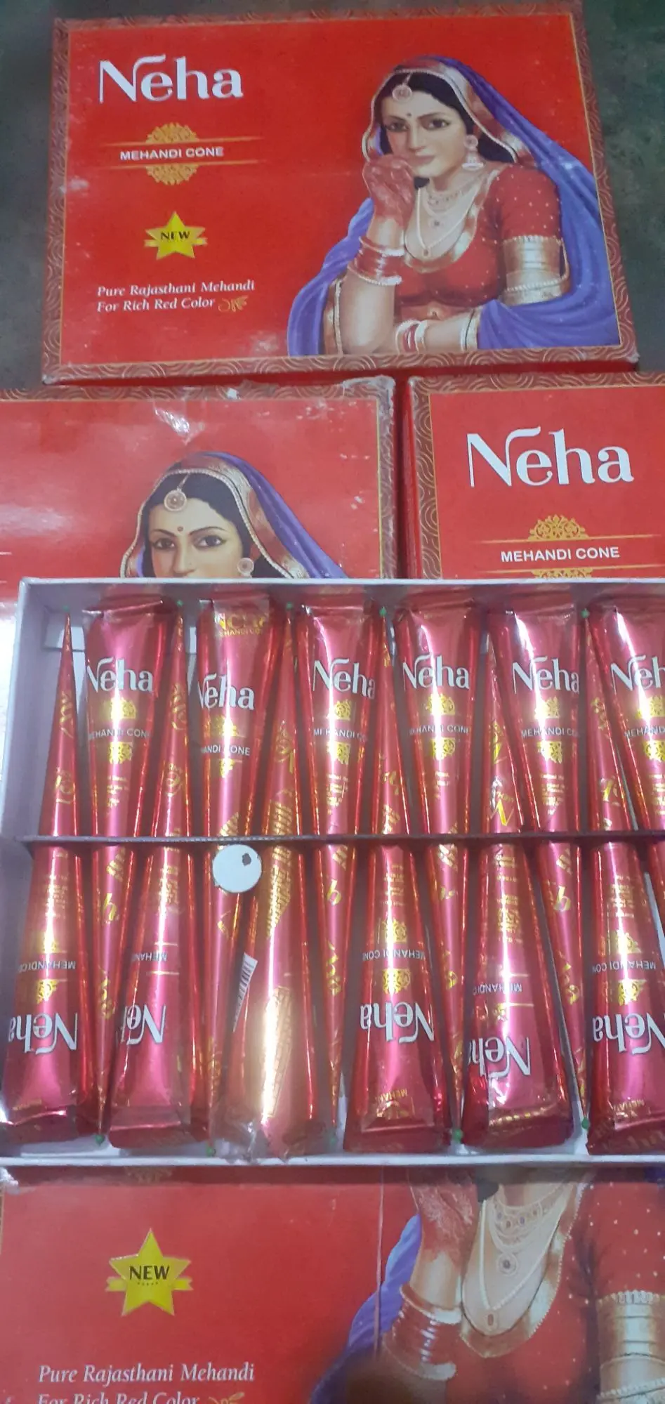 Picture of 6 Pieces Red Neha Cone Mehedi
