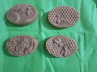 Picture of Handmade Chondon and Honey Soap Bar - 100 grm (1 piece)