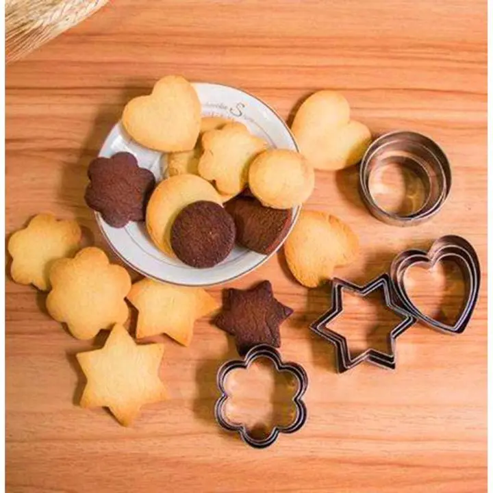 Picture of 12 pieces Cookie cutter with various designs