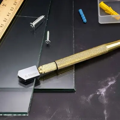 Picture of Glass Cutter Steel blade oil feed