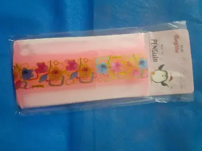 Picture of 3 Pieces Yangshu Penguin Dual Sided Hair Combs (3 Pieces)