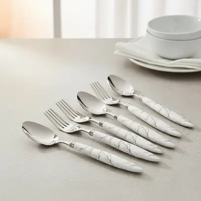 Picture of 3 pieces tea spoon and 3 pieces fork (combo 6)