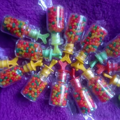 Picture of 10 bottles Magic balls or Orbeez (1000 pieces)