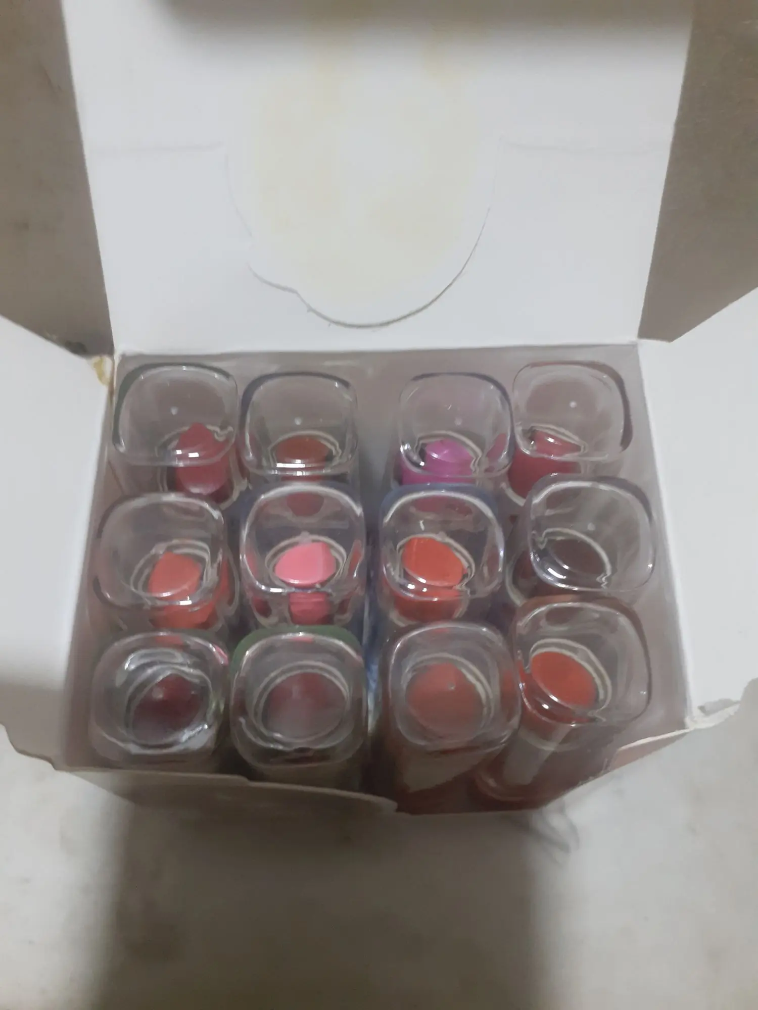 Picture of 12 Colors Long Lasting Doll Lipsticks (12 pieces)