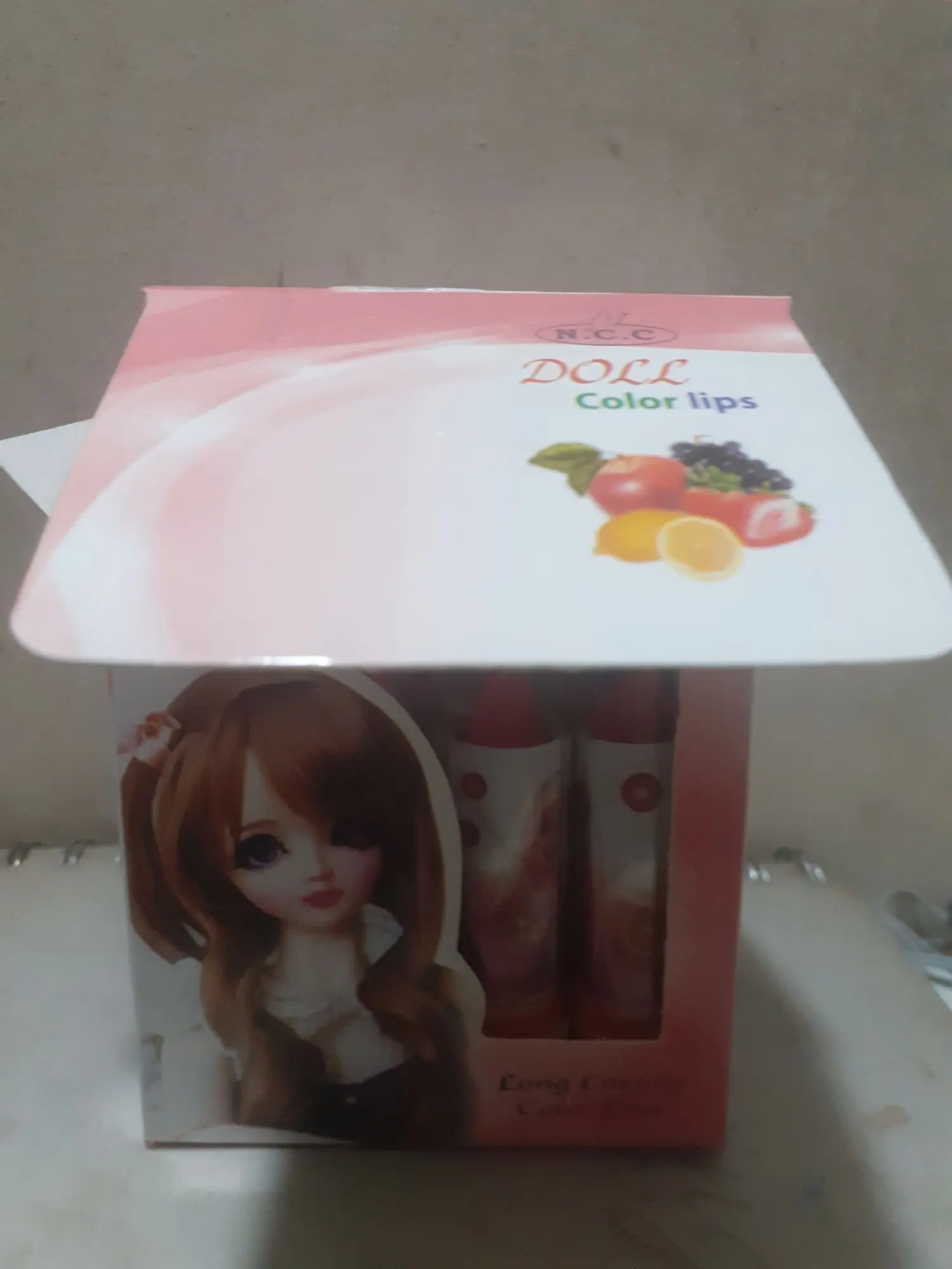 Picture of 12 Colors Long Lasting Doll Lipsticks (12 pieces)