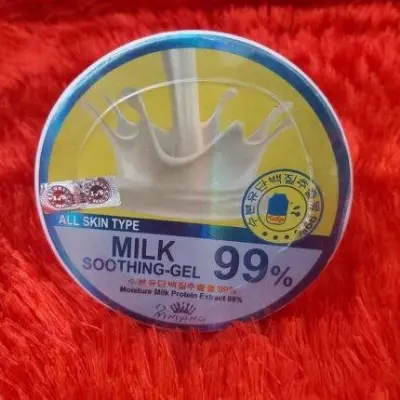 Picture of 99 % Milk Soothing Gel (300 ml) for all types of skins