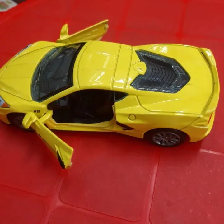 Picture of r1;32 Lambarghini aventador sv lp750-4 dicast metal super toy ca(Yellow)