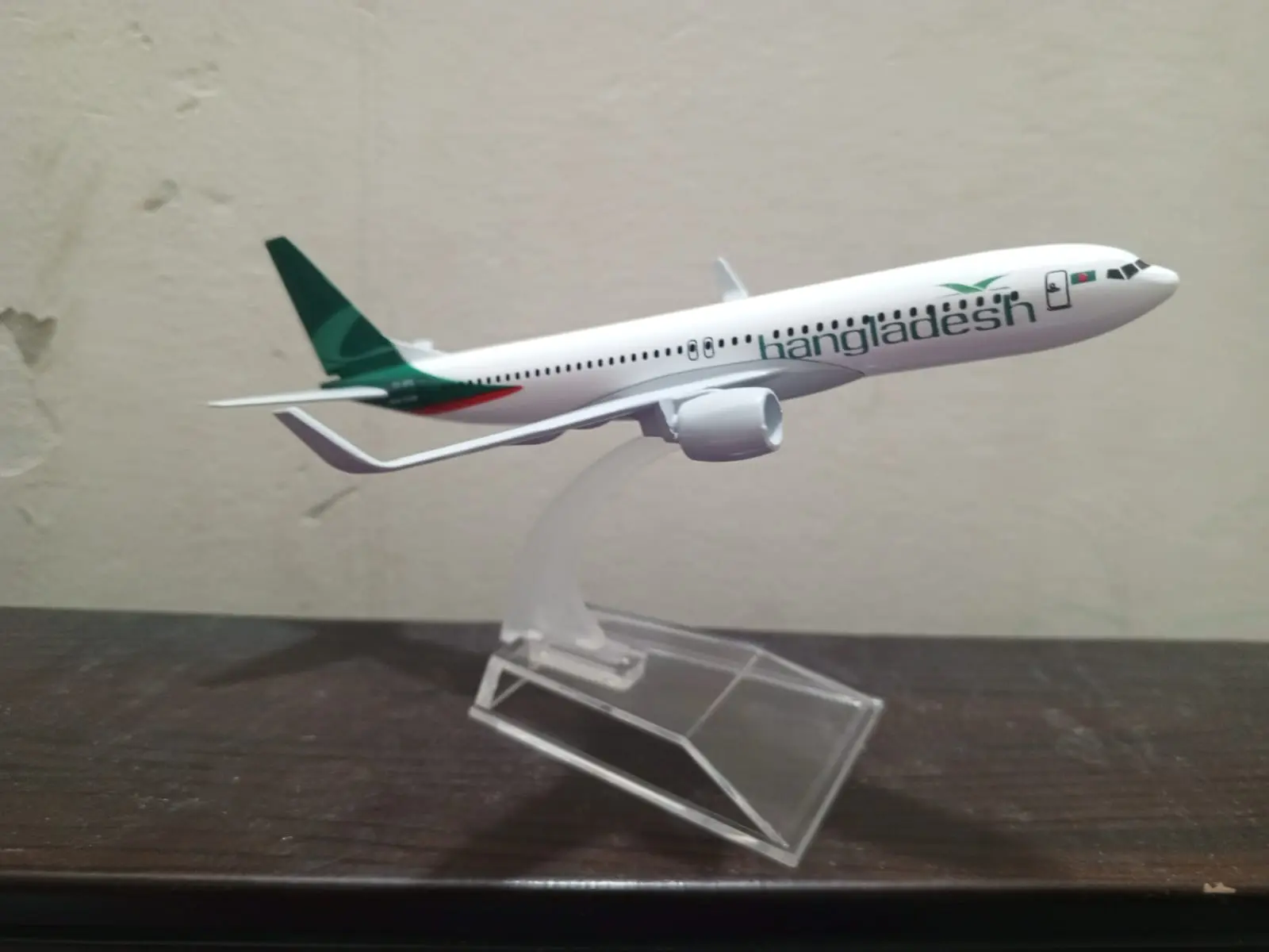 Picture of 16 Cm Metal Alloy Plane Air Biman Bnnladesh Airlines Boeing 737B737 800 Airplane Stand Aircraft Gift(Purple)