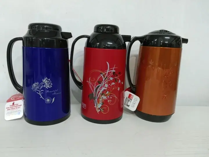 Picture of 1 liter metallic body vacuum push flask mixed color