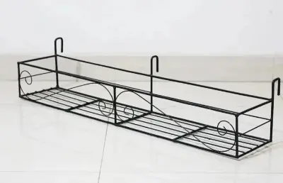 Picture of Metal Grill Rack Hanging Planter Pot(Black)