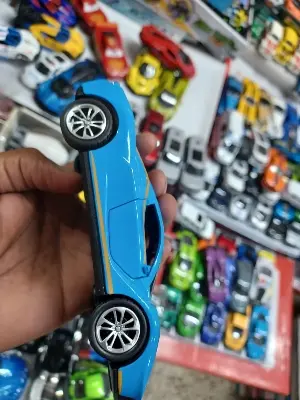 Picture of 1:32 Ferrari supercar, alloy die-casting car model, sound and light, door opening pull-back car toy, collection of birthday gifts