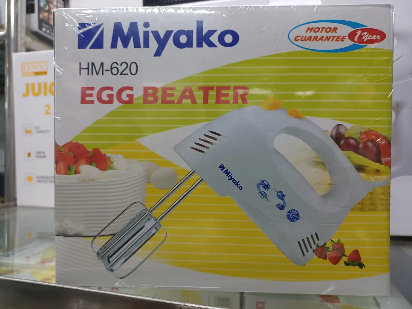 Picture of Miyako Electric Egg Beater and Hand Mixer HM-620 - White