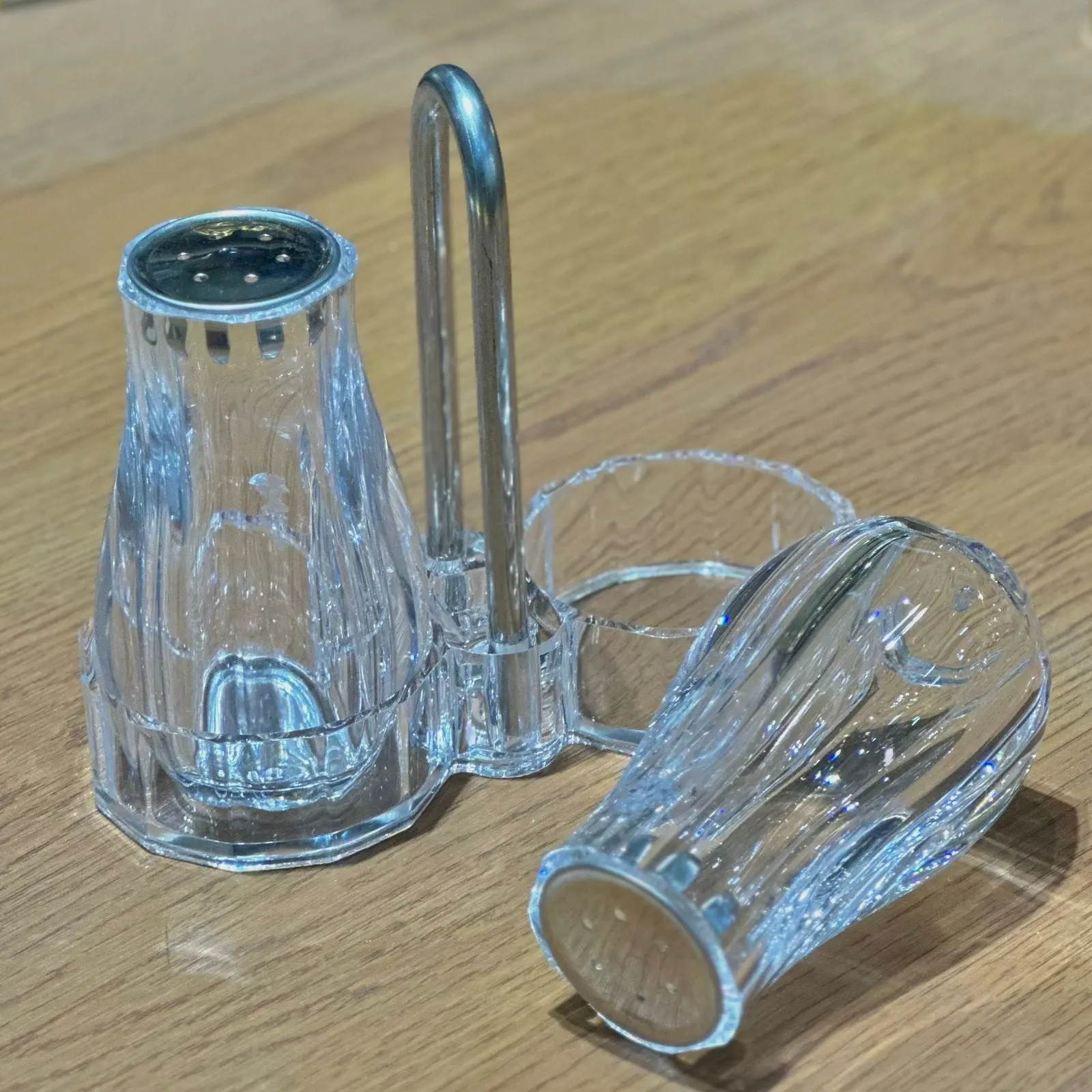 Picture of 2pcs Salt and Pepper Shakers Set - Grade Stainless Steel with Glass Bottom