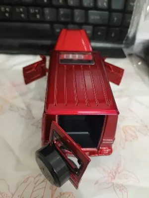 Picture of Red  1:24 diecast alloy car mercedes benz die cast model g-class alloy toy car(Red)