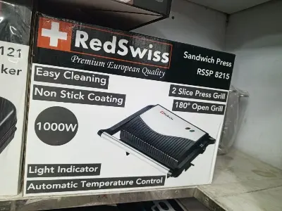 Picture of RedSwiss Sandwich Press RSSP 8215(Black)