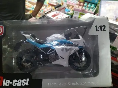 Picture of 1/12 Alloy Kawasaki Ninja H2R/ CF Moto /R15  Motorcycle Model Diecast Metal Black Ninja H2R Motorbike Collection Simulation Toys(Green)