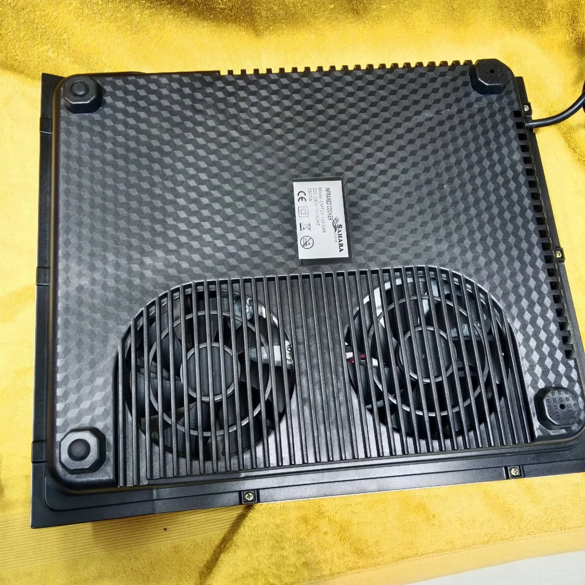 Picture of Sahara Gold Infrared Cooker, Model AE-22K2.(Silver)