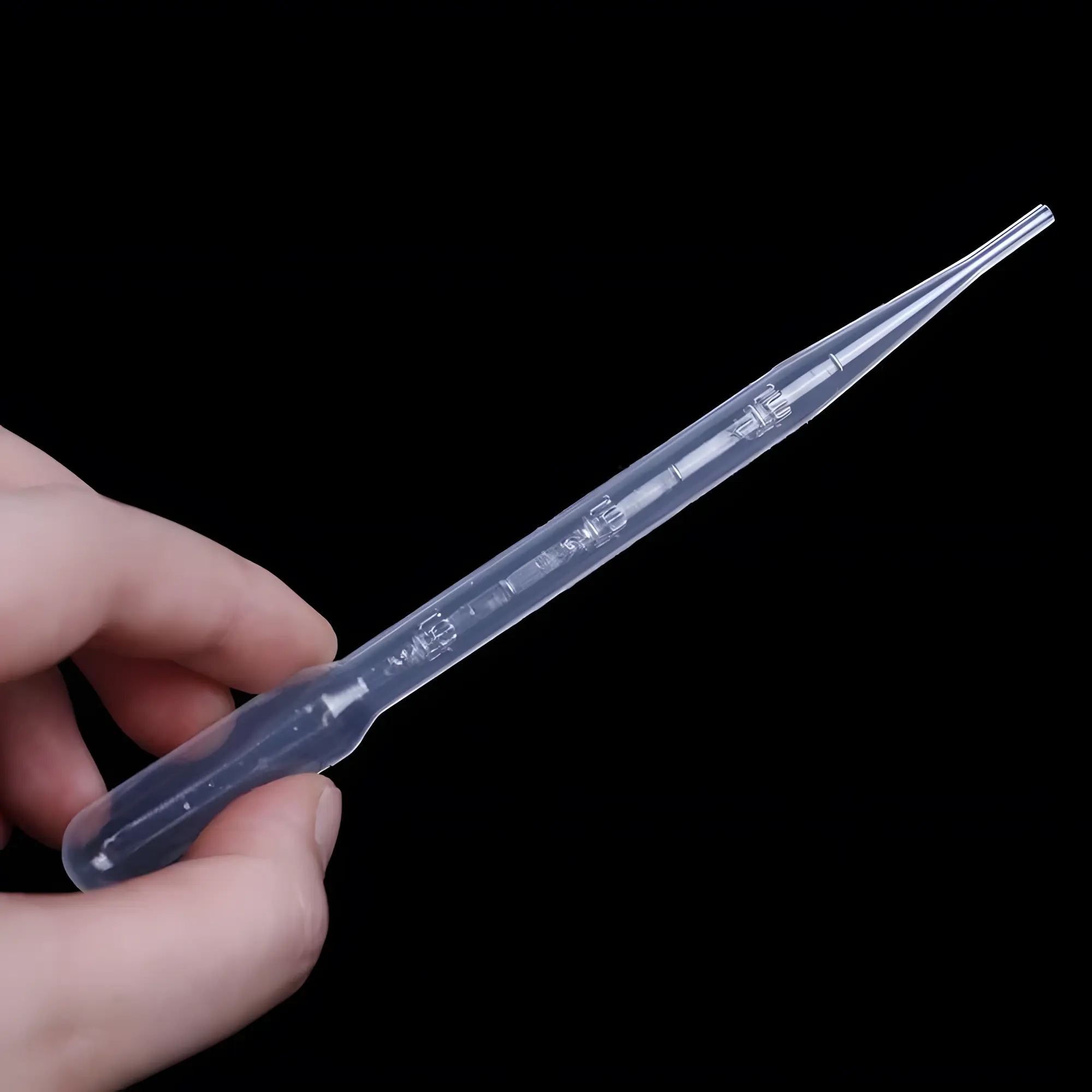 Picture of Plastic Dropper 3ml – 100 Pcs Wholesale Pack | Measuring Dropper for Medicine, Oil, Serum & Lab Use