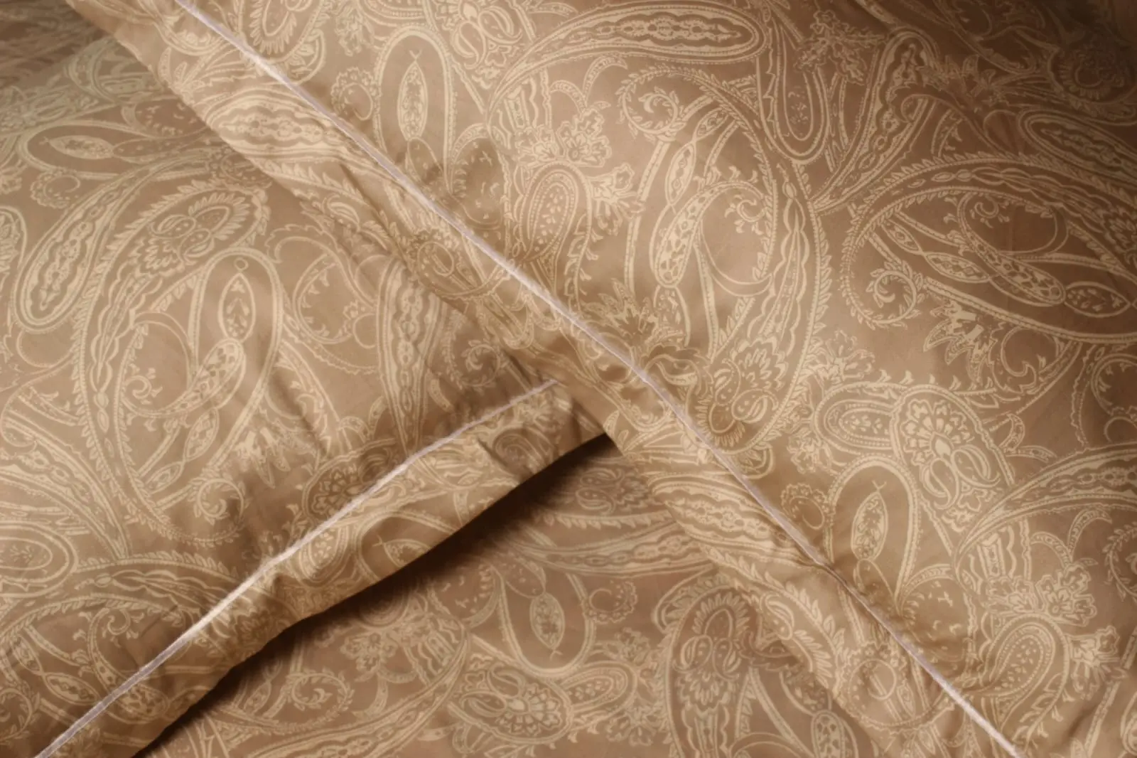 Picture of 100% Premium Potton Bedsheet Set (Includes 1 Bedsheet and 2 Pillow Covers)