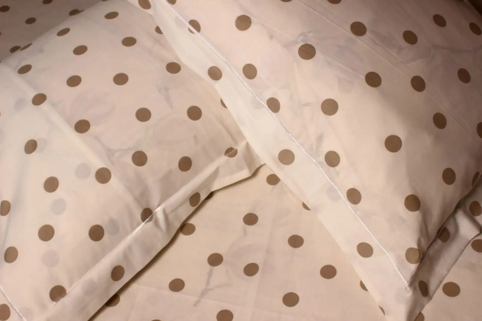 Picture of 100% Premium Potton Bedsheet Set (Includes 1 Bedsheet and 2 Pillow Covers)