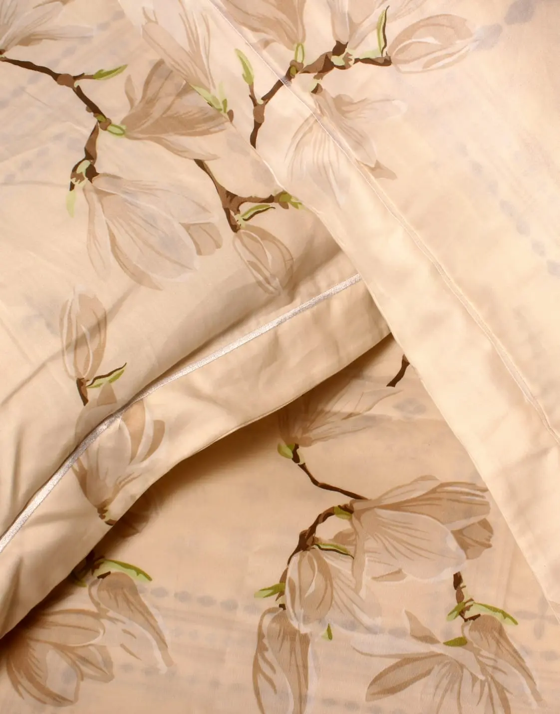 Picture of 100% Premium Cotton Bedsheet Set (Includes 1 Bedsheet and  4 Pcs Pillow Covers)