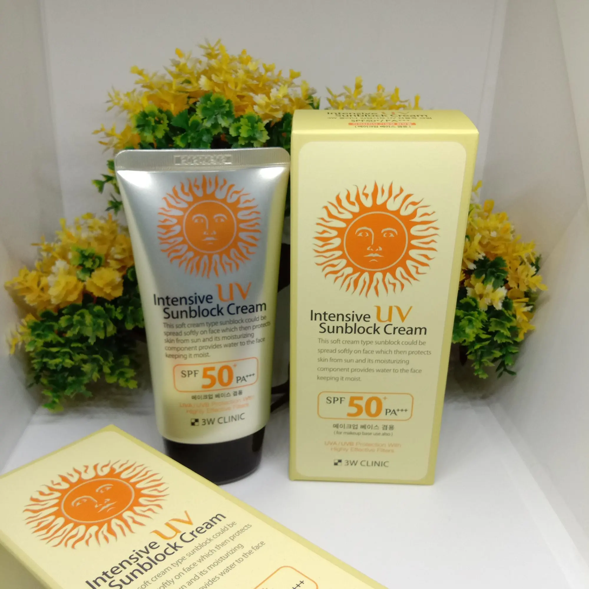 Picture of 3W Clinic Intensive UV Sunblock Cream with SPF50+ PA+++