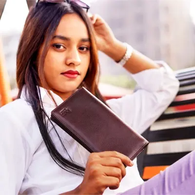 Picture of Leather Long Wallet For Men & Women Reguller purpose