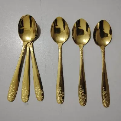 Picture of Golden stainless steel spoons set of 6 pieces Set Tea Spoon Size 6 inch For Home and Office.