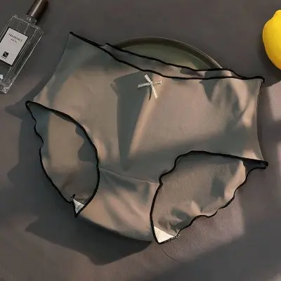 Picture of Seamless Ice Silk Panty (RPN002)