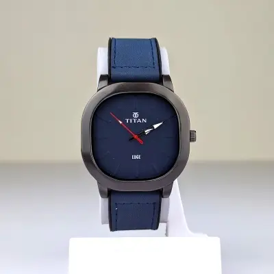 Picture of Titan Luxury Watch for men