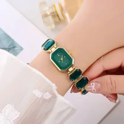 Picture of Watches for Women Analog Quartz Rhinestone Diamond Watch