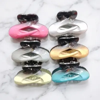 Picture of Super Quality Multicolour stylish Hair Clutcher for girls and women, Kakra, 1pcs