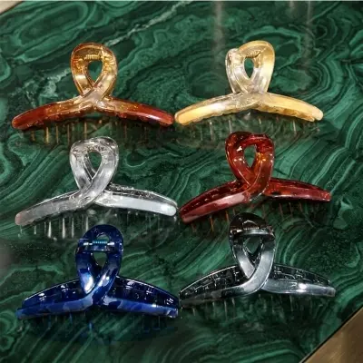 Picture of Super Quality Multicolour stylish Hair Clutcher for girls and women, Kakra, 1pcs