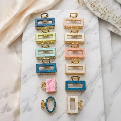 Picture of Super Quality Multicolour stylish Hair Clutcher for girls and women, Kakra, 1pcs